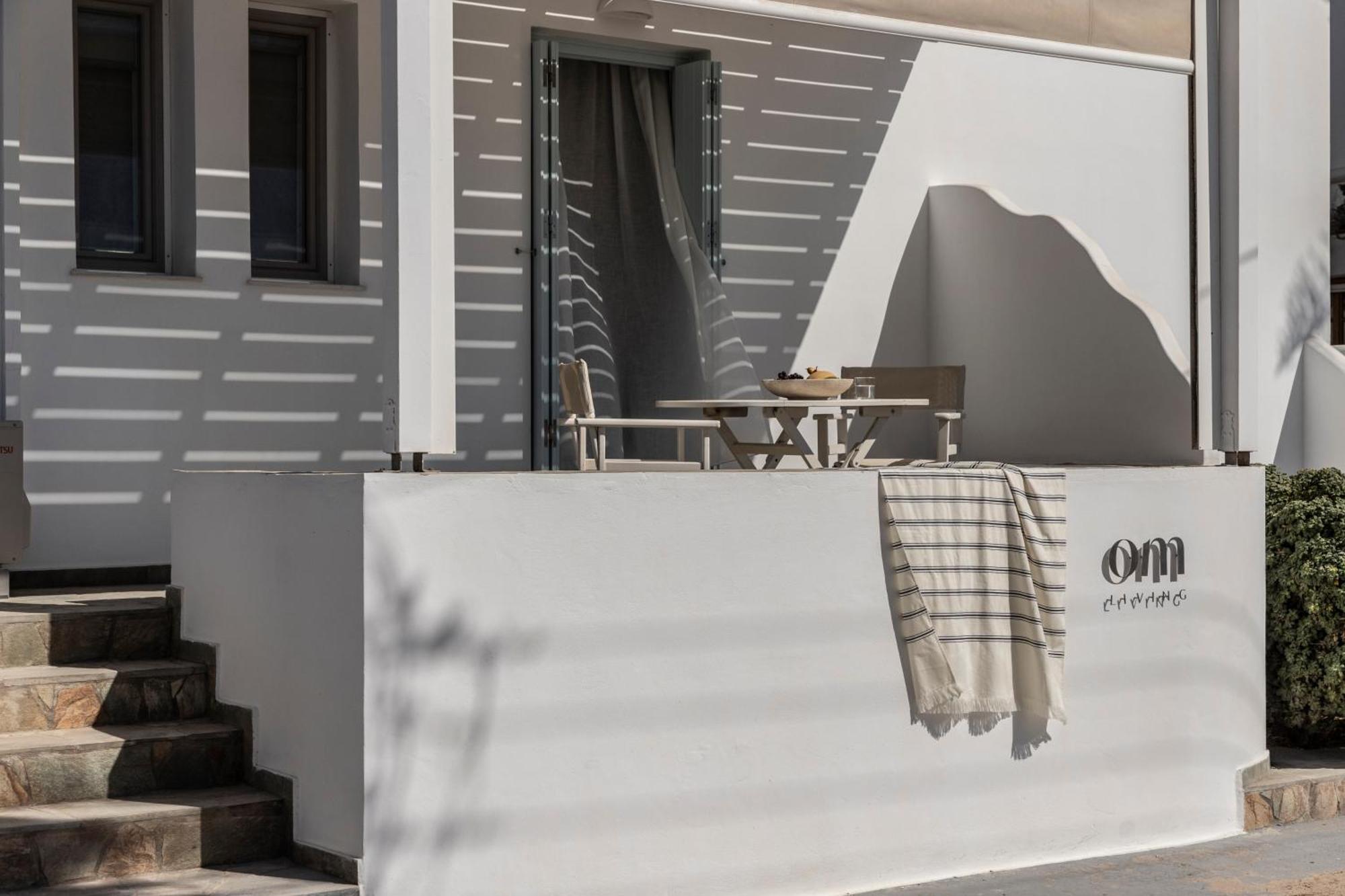 Om Living Milos Pollonia Exterior photo