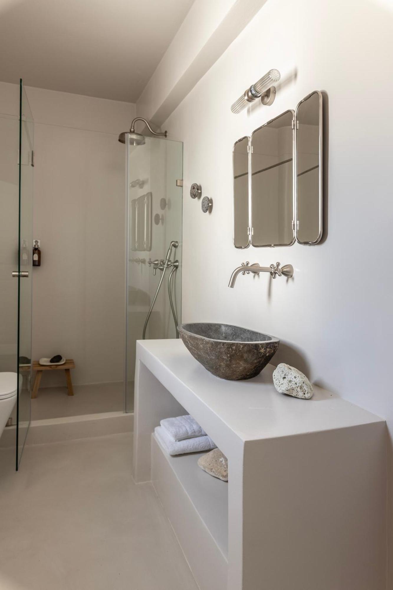 Om Living Milos Pollonia Exterior photo
