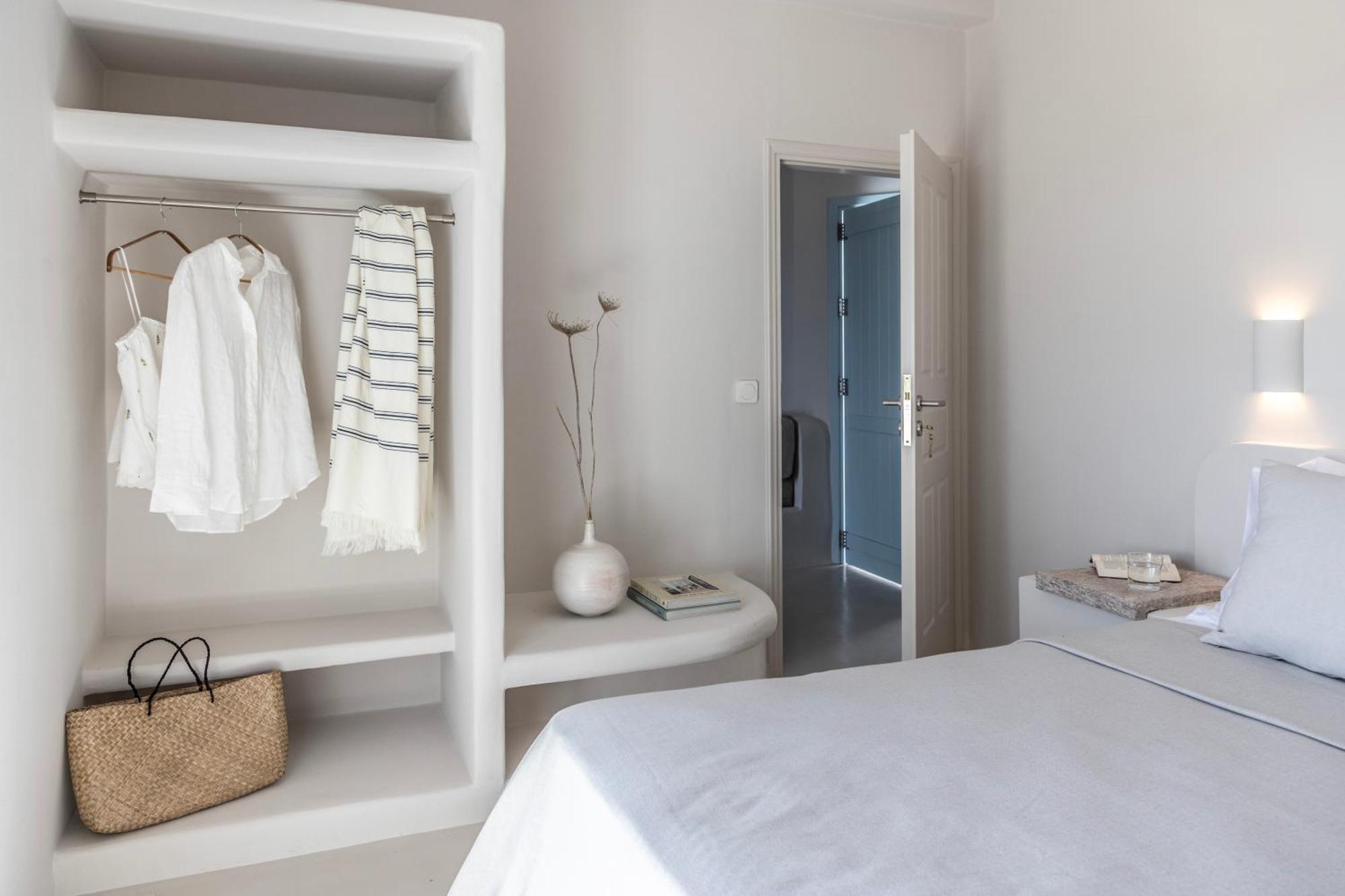 Om Living Milos Pollonia Exterior photo