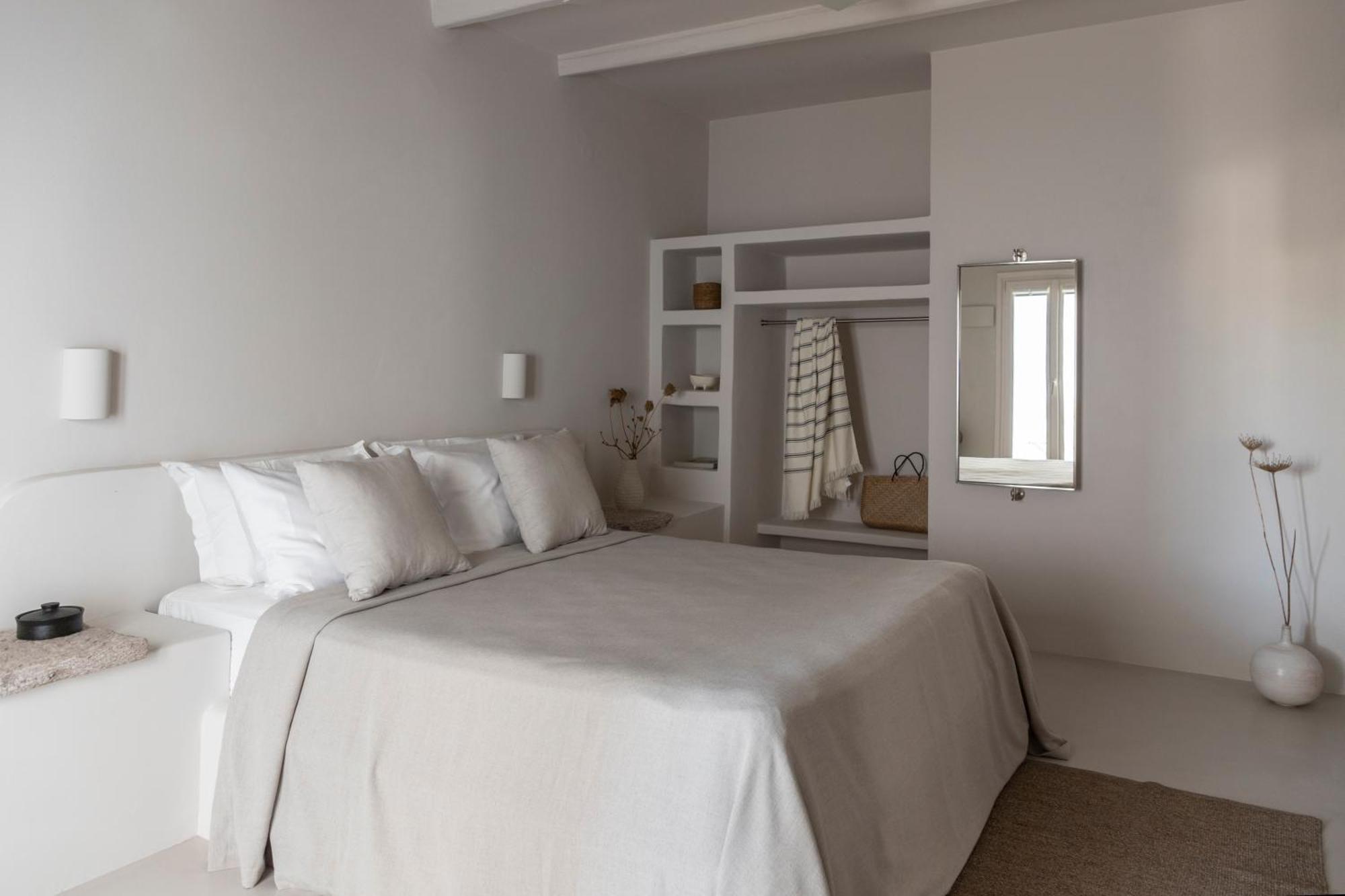 Om Living Milos Pollonia Exterior photo